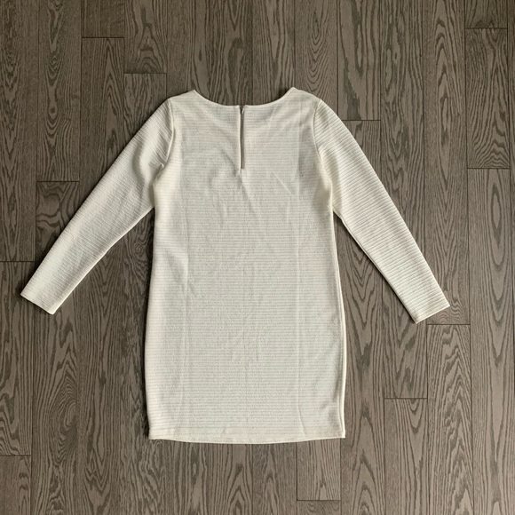 JaquelinedeYONG Dress👗🌼✨ - Picture 2 of 7